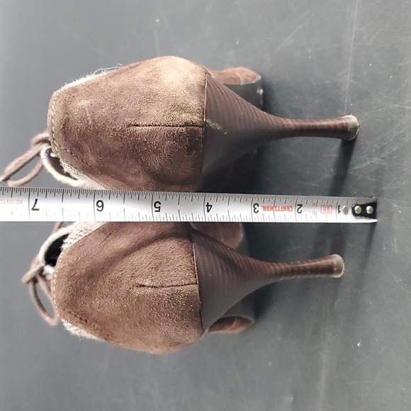 GUESS Briclyn Wingtip Lace-up Heels 8.5 - Picture 4 of 7